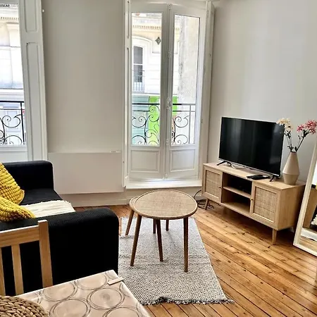 Le Pilori 2pers, Separee, Tv Et Wifi * Nantes